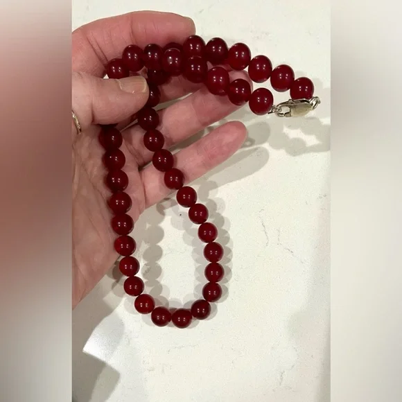 RARE!!! Artisan Red Jade or Carnelian Bead Necklace | Sterling Clasp | Vintage - Picture 2 of 12